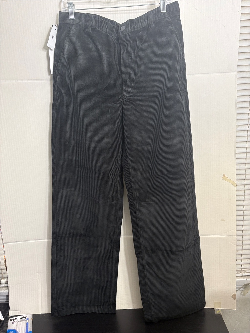 Aritzia TNA Black Corduroy Straight-Leg Pants Ripcord Corduroy Pant 3850